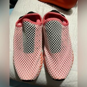 adidas Deerupt Runner
